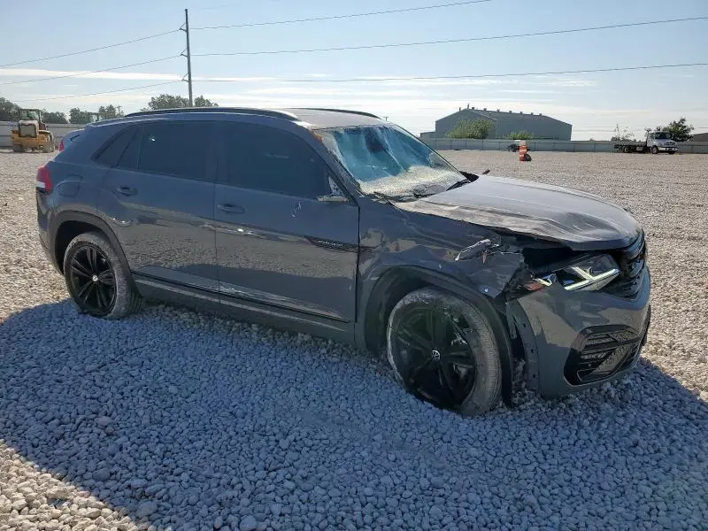 2023 VOLKSWAGEN ATLAS CROSS SPORT SEL R-LINE  