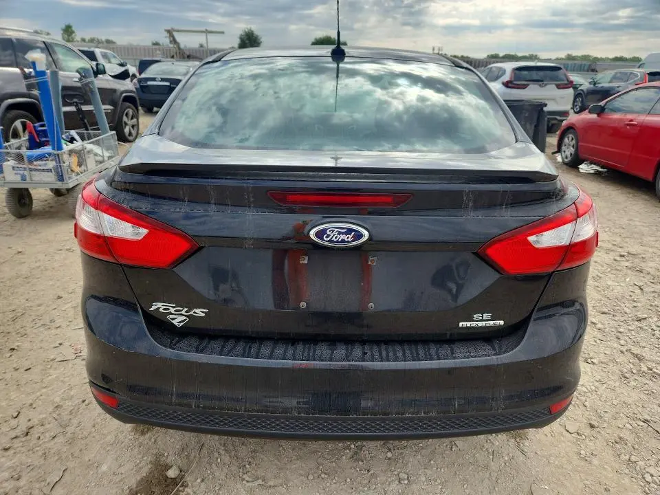 2013 FORD FOCUS SE  