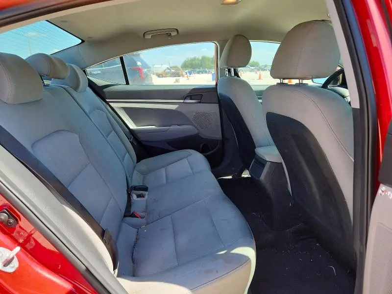 2017 HYUNDAI ELANTRA SEL  