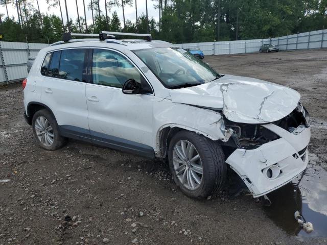 2011 VOLKSWAGEN TIGUAN S