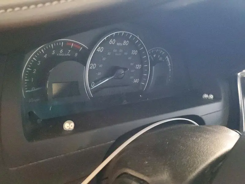 2015 TOYOTA CAMRY LE  