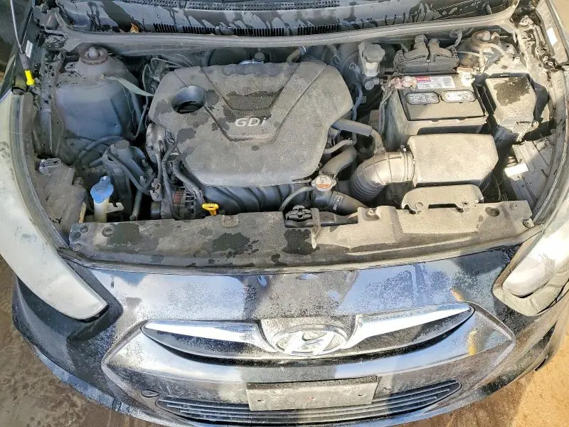 2012 HYUNDAI ACCENT GLS  