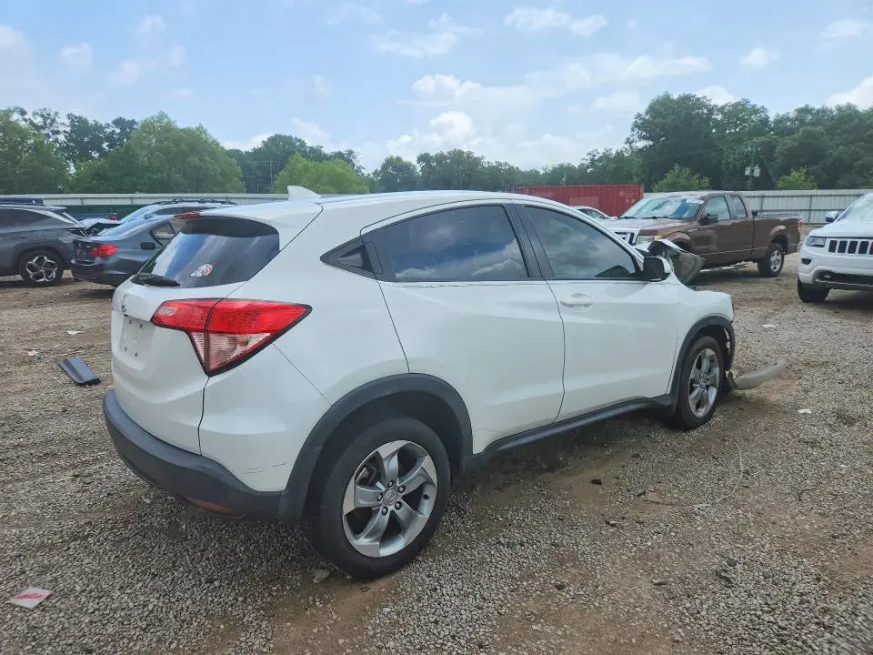 2018 HONDA HR-V LX  