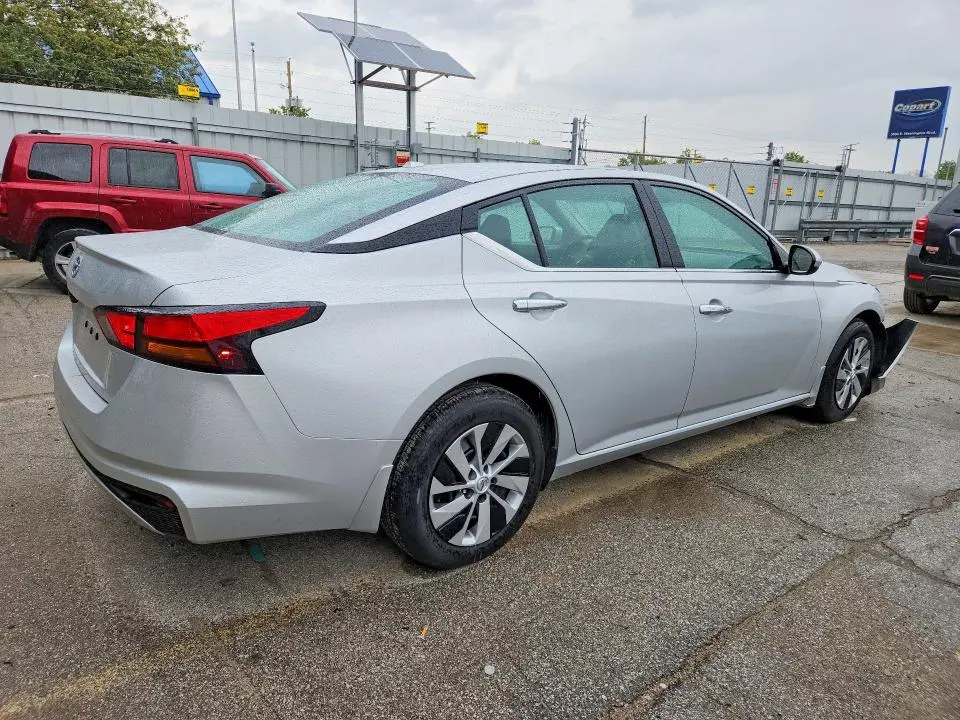 2019 NISSAN ALTIMA S  