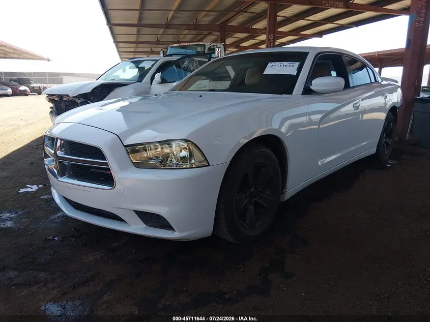 2013 DODGE CHARGER SE