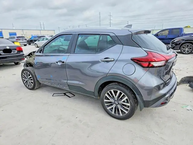 2021 NISSAN KICKS SV  