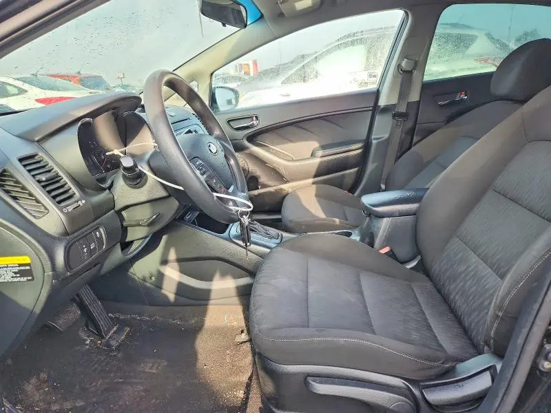 2016 KIA FORTE LX  