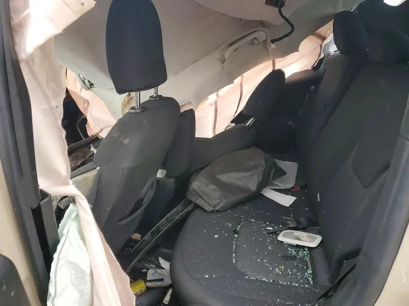 2015 JEEP RENEGADE LATITUDE  