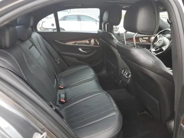 2017 MERCEDES-BENZ E 300  