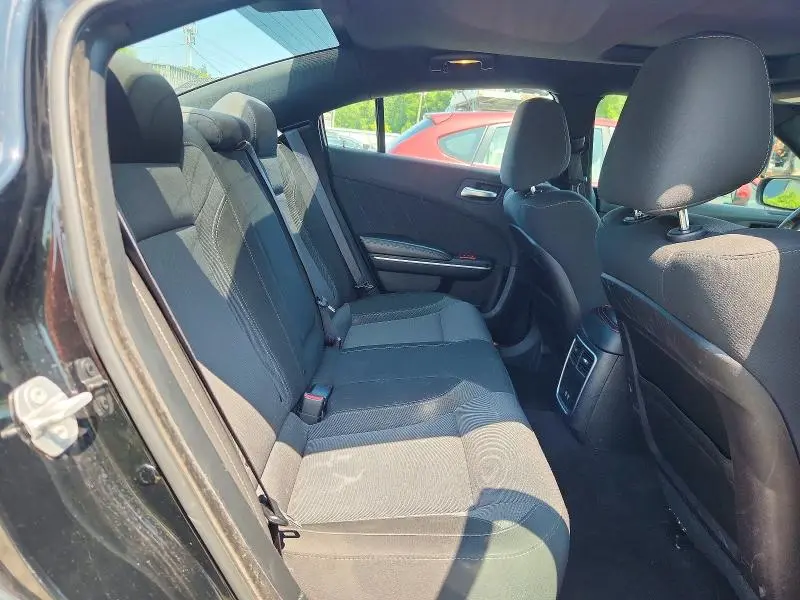 2019 DODGE CHARGER SXT  