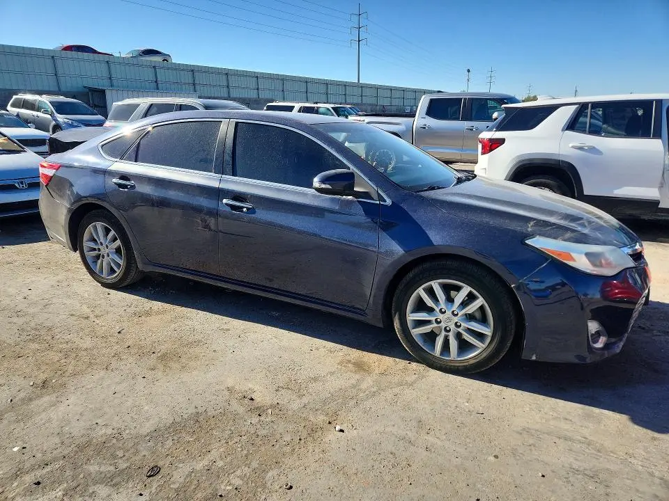 2015 TOYOTA AVALON XLE  