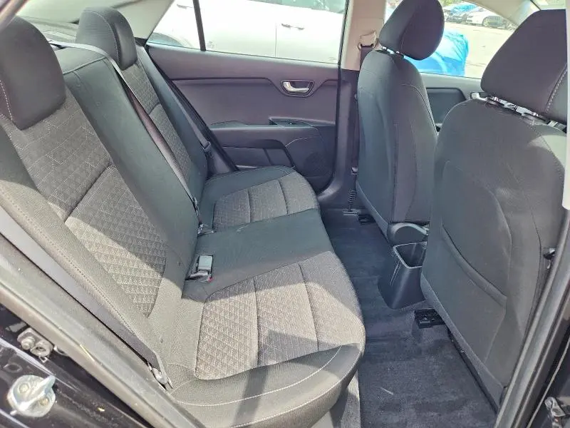 2019 KIA RIO S  