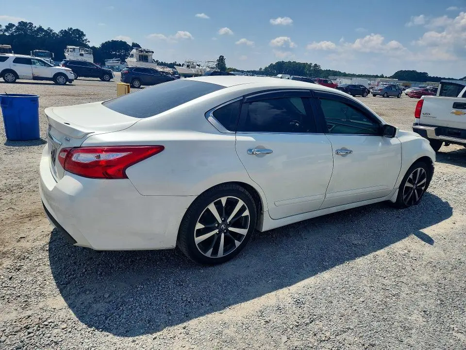 2016 NISSAN ALTIMA 2.5 SR  