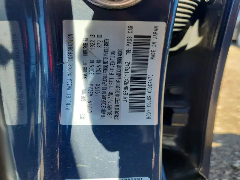 2019 MAZDA 3 PREMIUM  