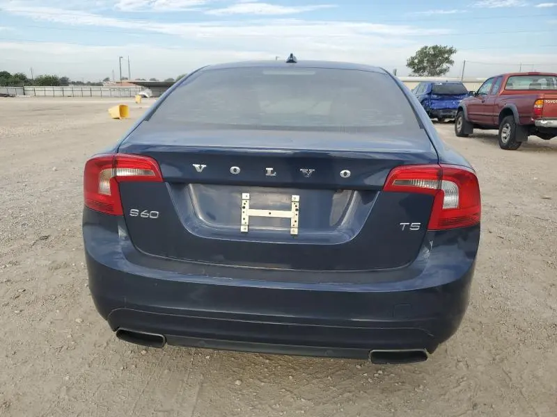 2015 VOLVO S60 PREMIER  