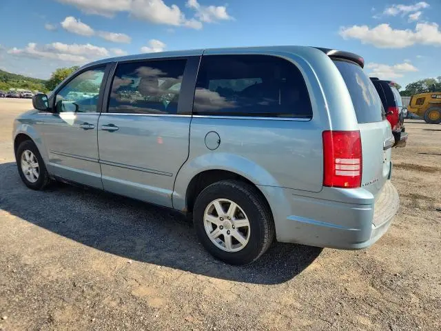 2010 CHRYSLER TOWN & COUNTRY LX  