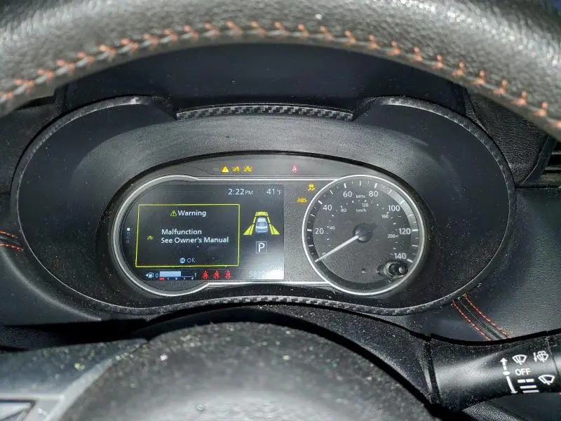 2023 NISSAN VERSA SR  