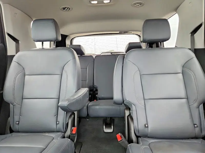 2021 CHEVROLET TRAVERSE LT  