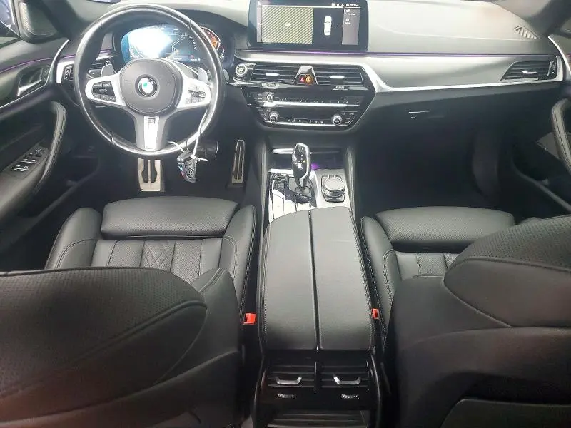 2022 BMW 540 XI  