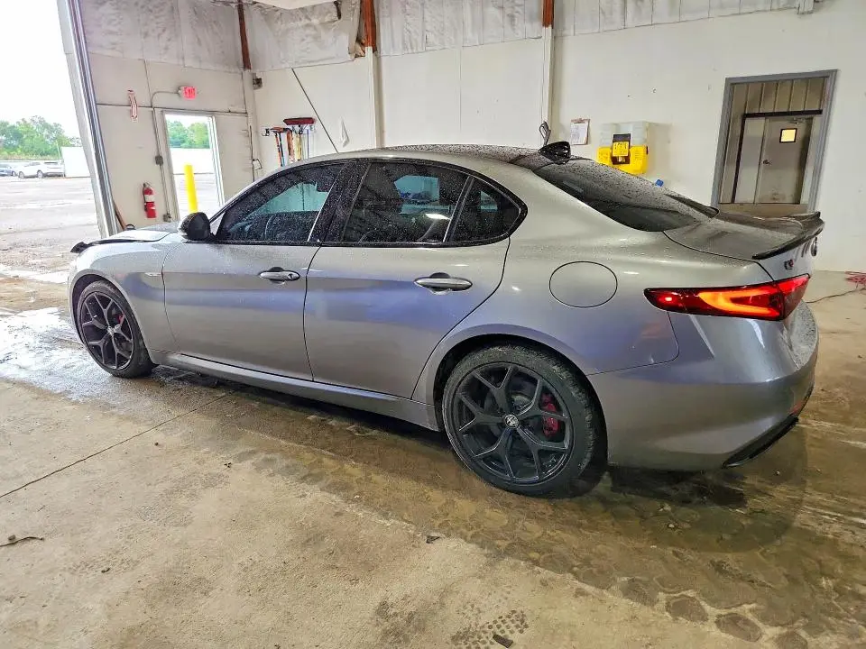 2019 ALFA ROMEO GIULIA TI  