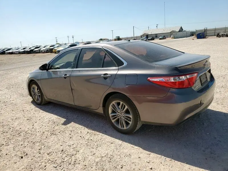 2015 TOYOTA CAMRY LE  