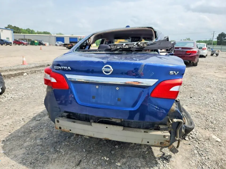 2017 NISSAN SENTRA SV  