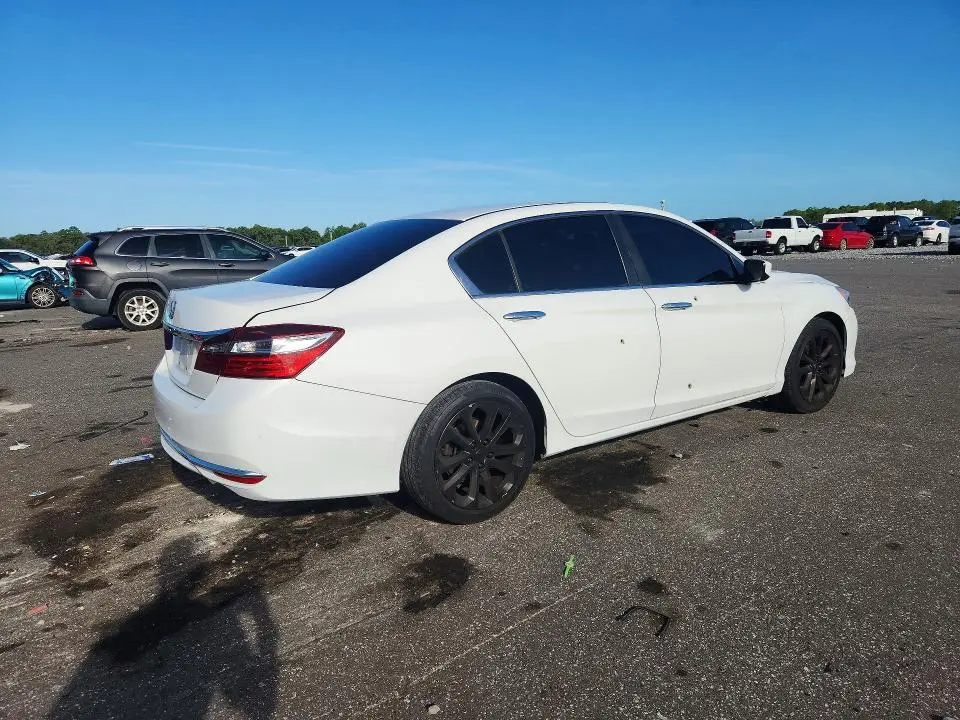 2016 HONDA ACCORD LX  