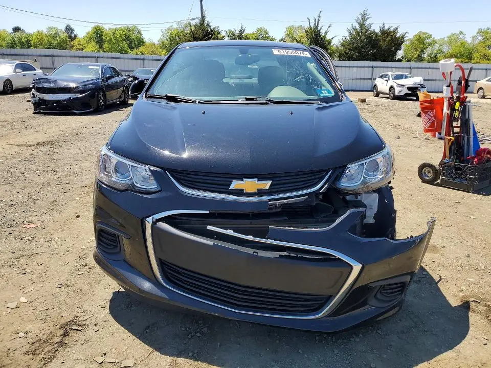 2018 CHEVROLET SONIC LT  