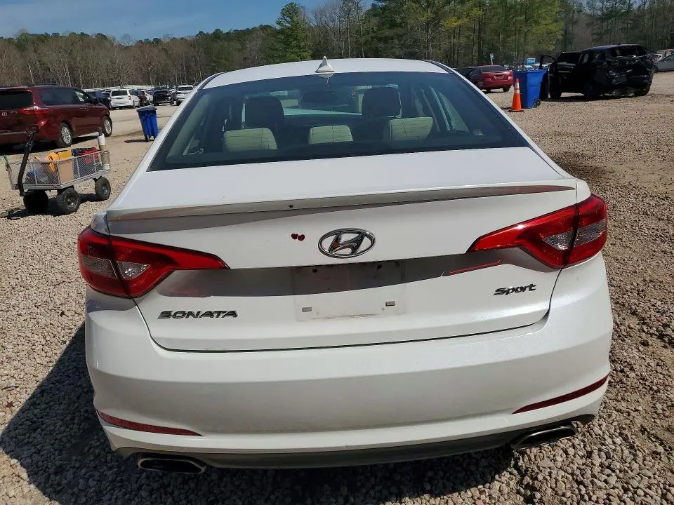 2015 HYUNDAI SONATA SPORT  
