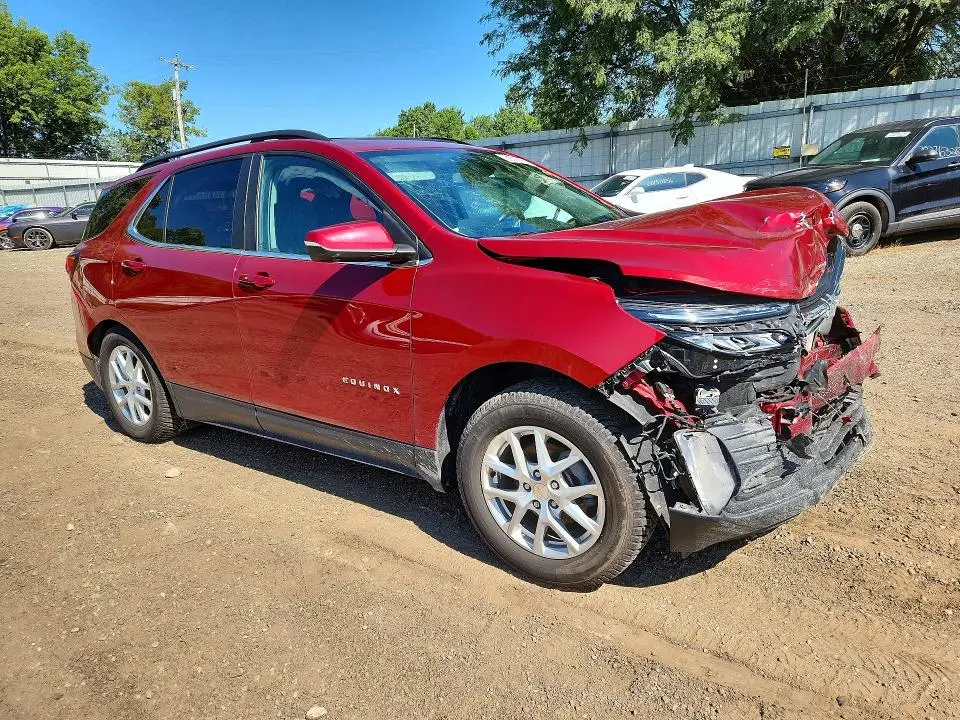 2022 CHEVROLET EQUINOX LT  
