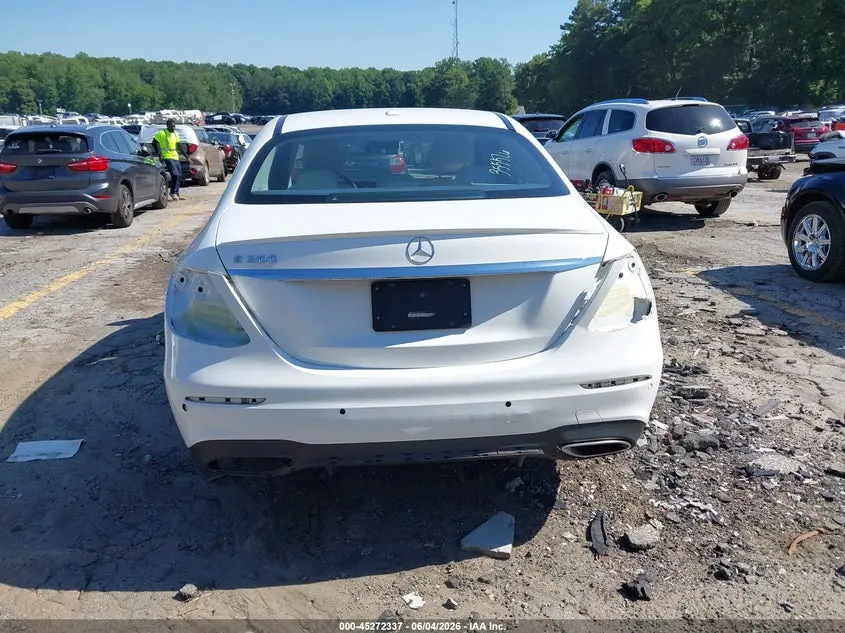 2017 MERCEDES-BENZ E 300  