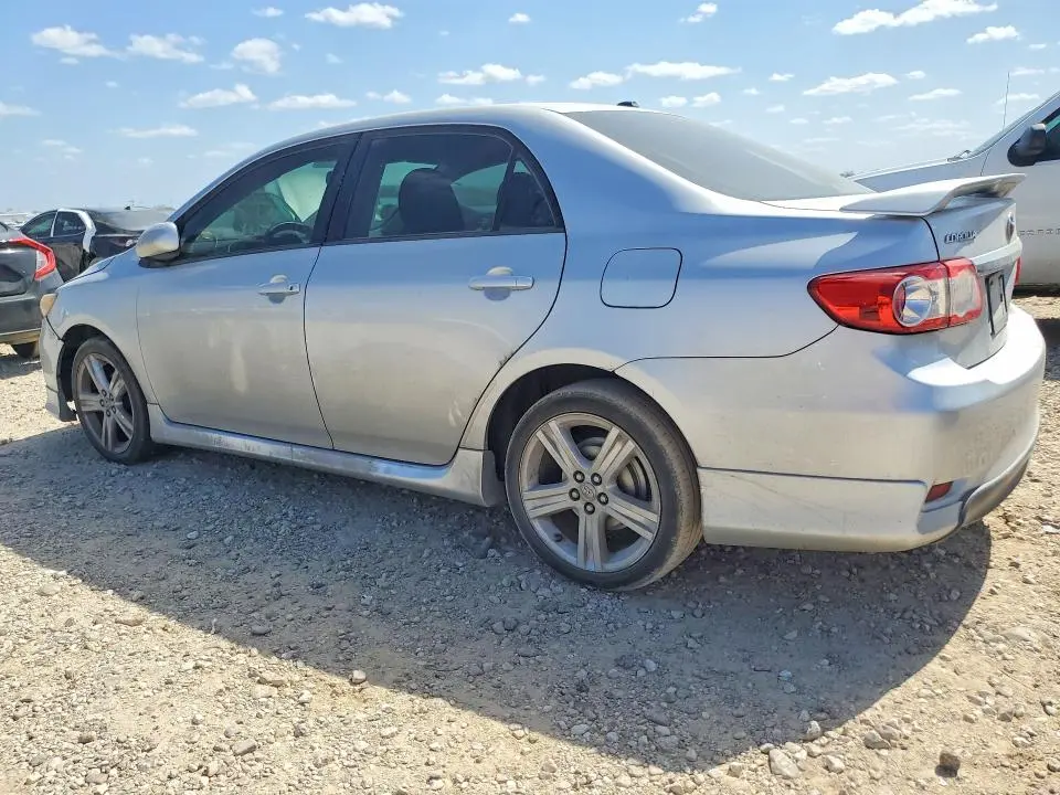 2013 TOYOTA COROLLA S  