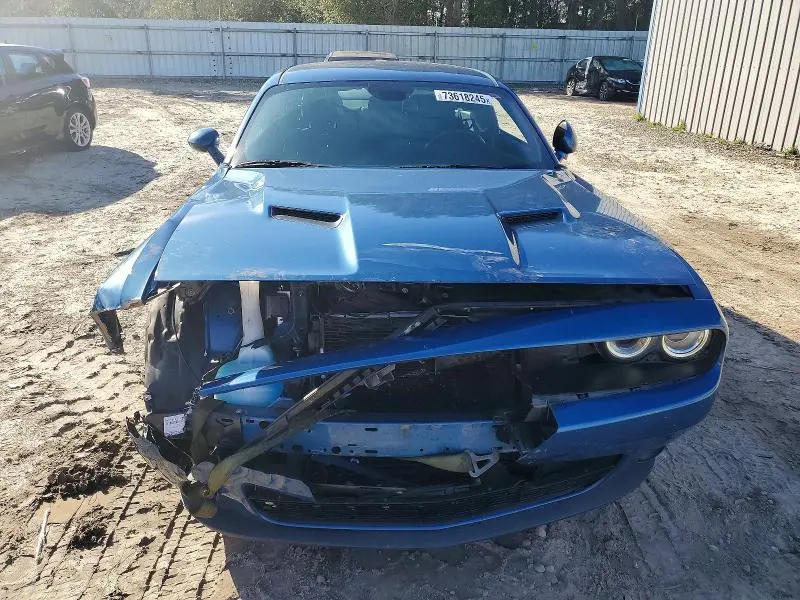 2021 DODGE CHALLENGER SXT  
