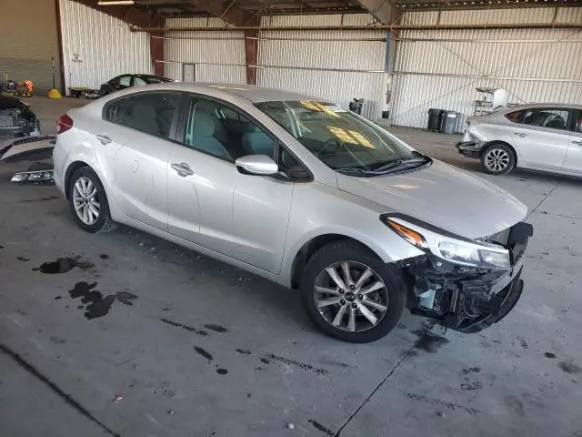 2017 KIA FORTE LX  