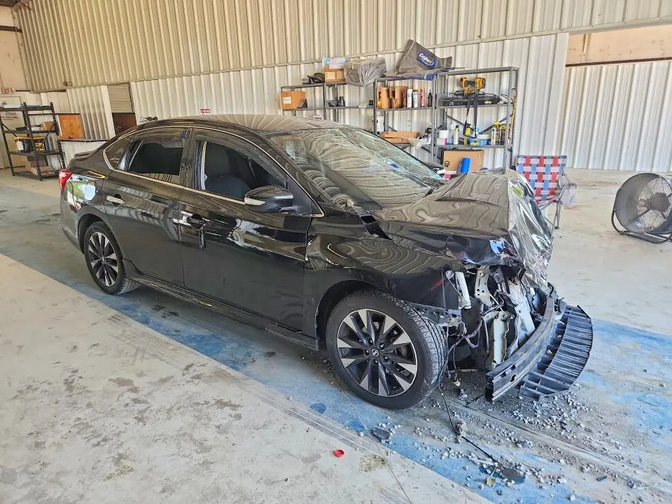 2016 NISSAN SENTRA SR  