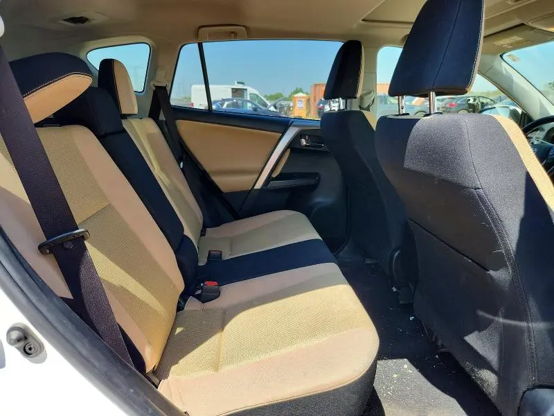 2017 TOYOTA RAV4 XLE  