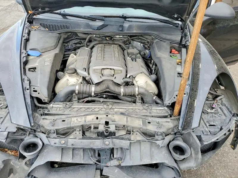 2014 PORSCHE CAYENNE TURBO  
