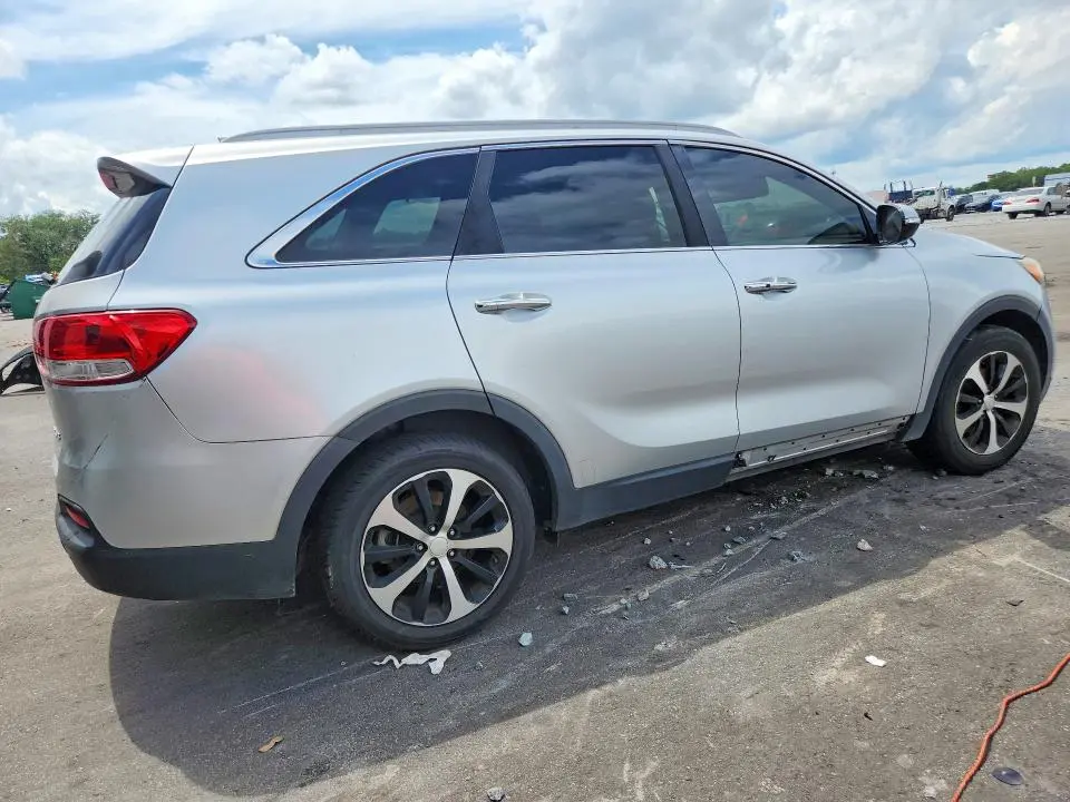 2016 KIA SORENTO EX V6  