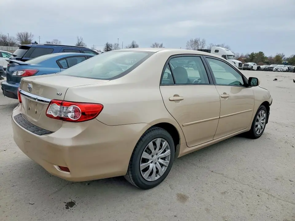2012 TOYOTA COROLLA LE  