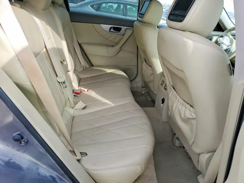 2011 INFINITI FX35 BASE  