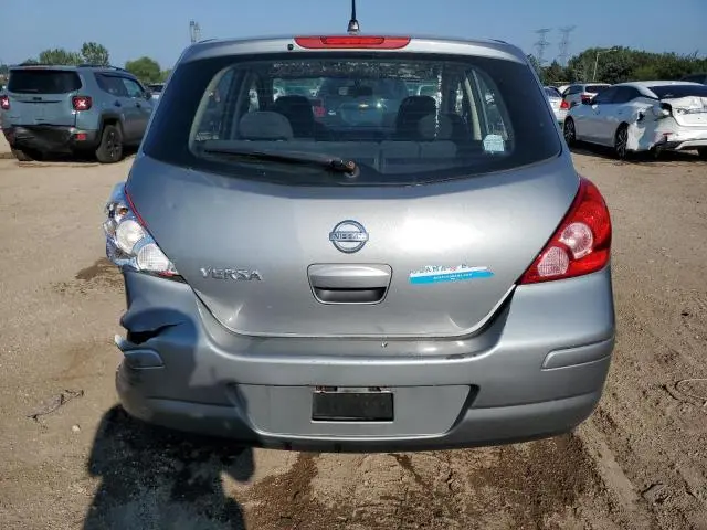 2010 NISSAN VERSA S  