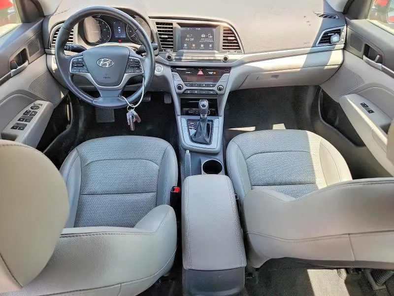 2017 HYUNDAI ELANTRA LIMITED  