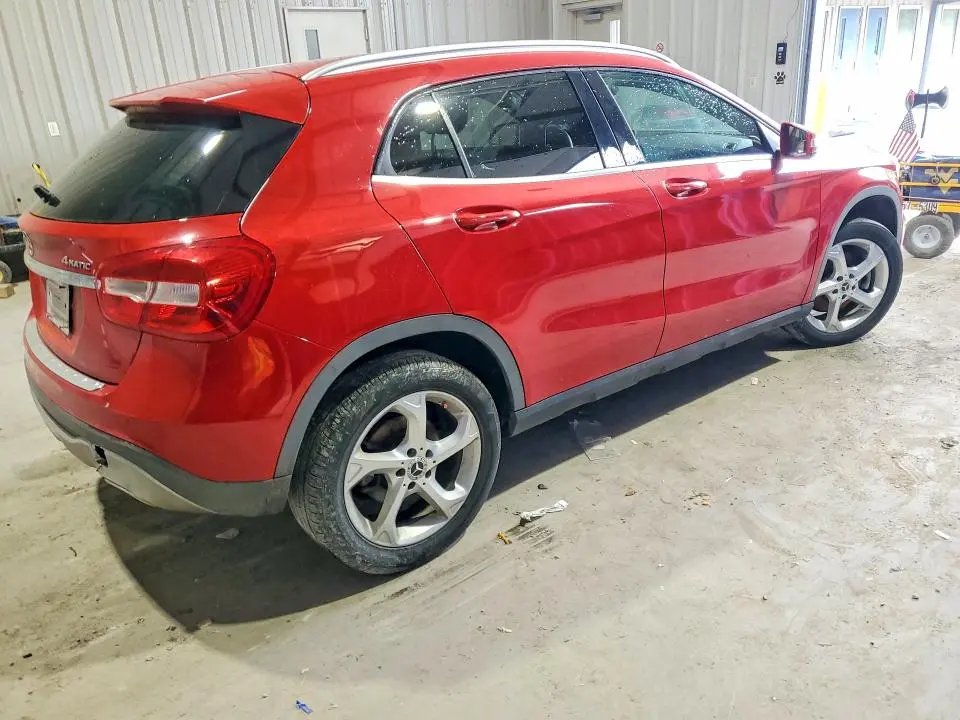 2019 MERCEDES-BENZ GLA 250 4MATIC  