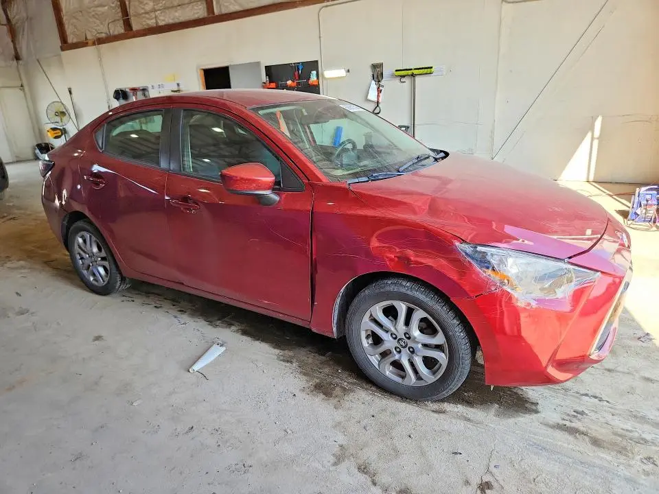 2018 TOYOTA YARIS IA BASE  