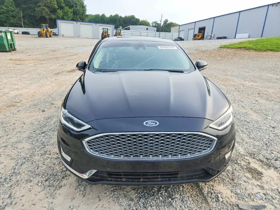 2020 FORD FUSION TITANIUM  