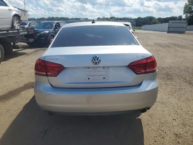2012 VOLKSWAGEN PASSAT SE  