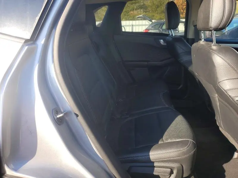 2020 FORD ESCAPE SE SPORT  