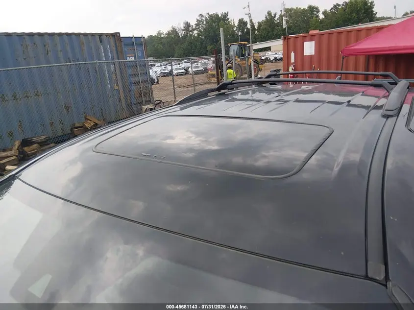 2025 TOYOTA SIENNA WOODLAND EDITION