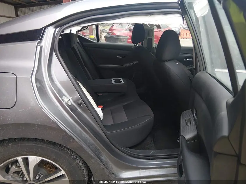 2022 NISSAN SENTRA SV XTRONIC CVT