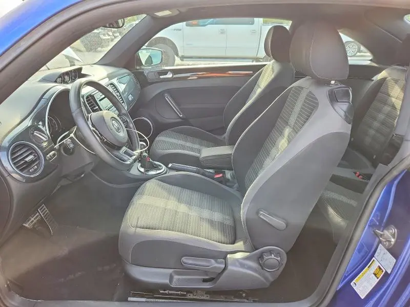 2014 VOLKSWAGEN BEETLE TURBO  